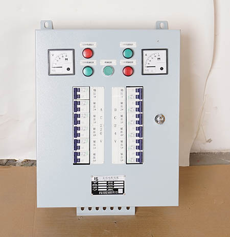 船用無線電配電板.jpg